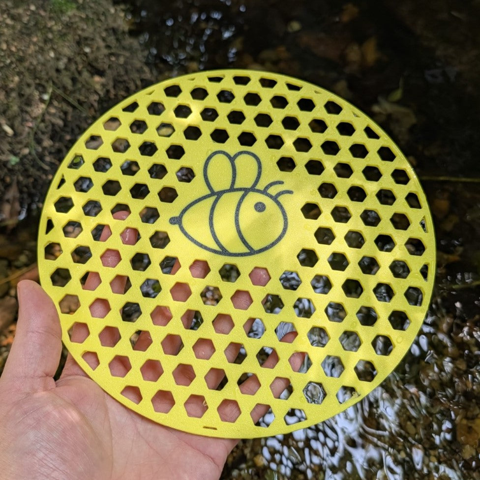 Abreuvoir à abeilles flottant pour bac d'eau modèle "L'Îlot" La Buse Qui File