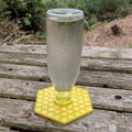 Abreuvoir à abeilles pour bouteille en verre T048 de jus de fruit modèle "L'Alvéo verre" La Buse Qui File