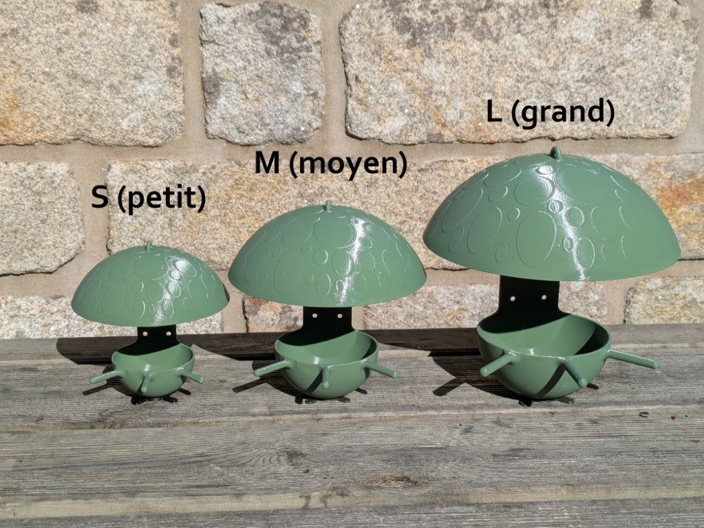 Mangeoire à oiseaux pour boule de graisse modèle champignon La Buse Qui File