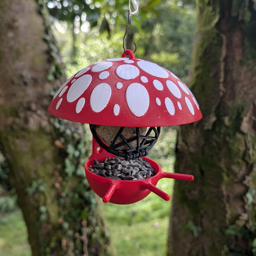 Mangeoire à oiseaux à suspendre pour boule de graisse "Le Champignon" bicolore