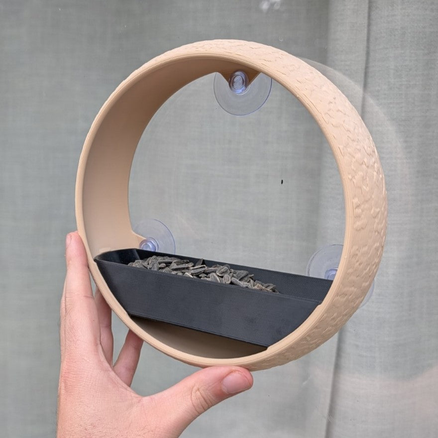 Mangeoire à oiseaux de fenêtre bicolore design moderne modèle "L'Anneau fenêtre"