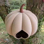 Mangeoire à oiseaux à suspendre "La Citrouille" – Artisanale & Éco-conçue