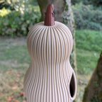 Mangeoire à oiseaux à suspendre design original - Le Butternut