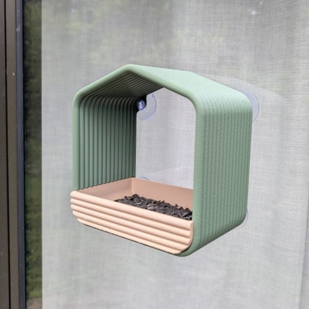 Mangeoire à oiseaux pour fenêtre modèle cabane La Buse Qui File