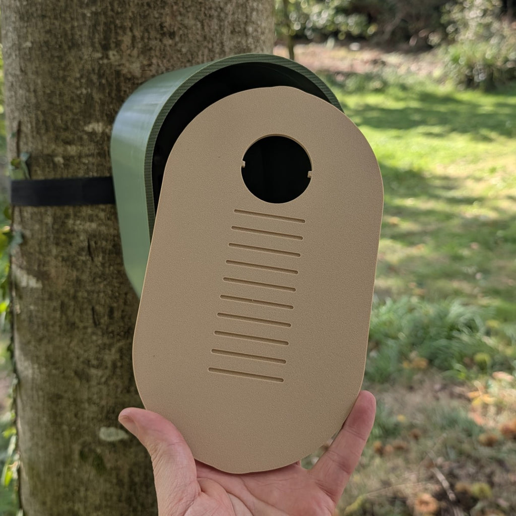 Nichoir à Oiseaux L'Oblong avec Sangle - Selon plan LPO