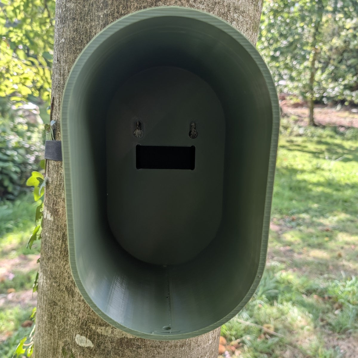 Nichoir à Oiseaux L'Oblong avec Sangle - Selon plan LPO