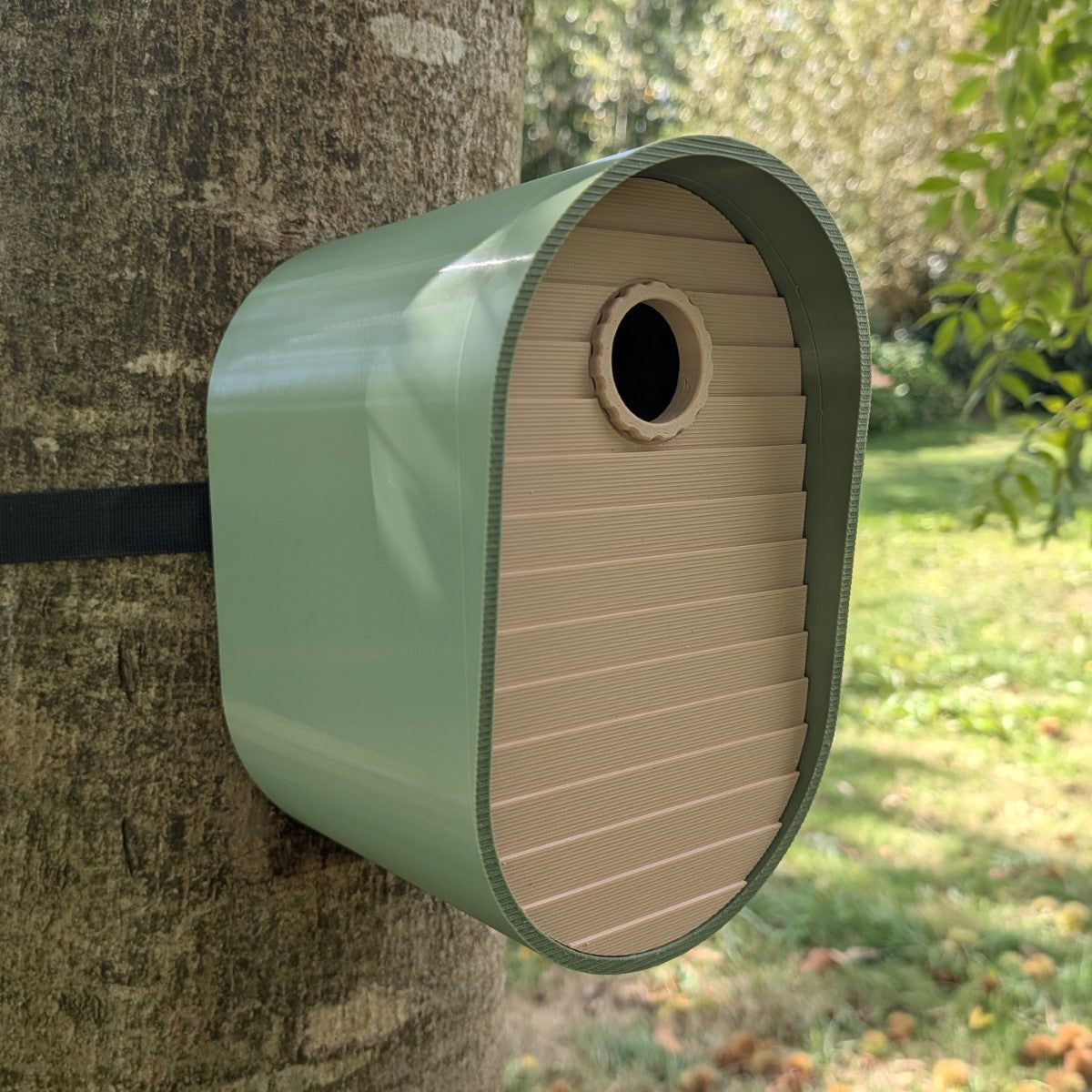 Nichoir à Oiseaux L'Oblong avec Sangle - Selon plan LPO