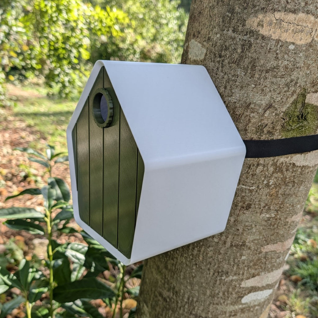 Nichoir à Oiseaux Le Pavillon avec Sangle - Conforme LPO La Buse Qui File
