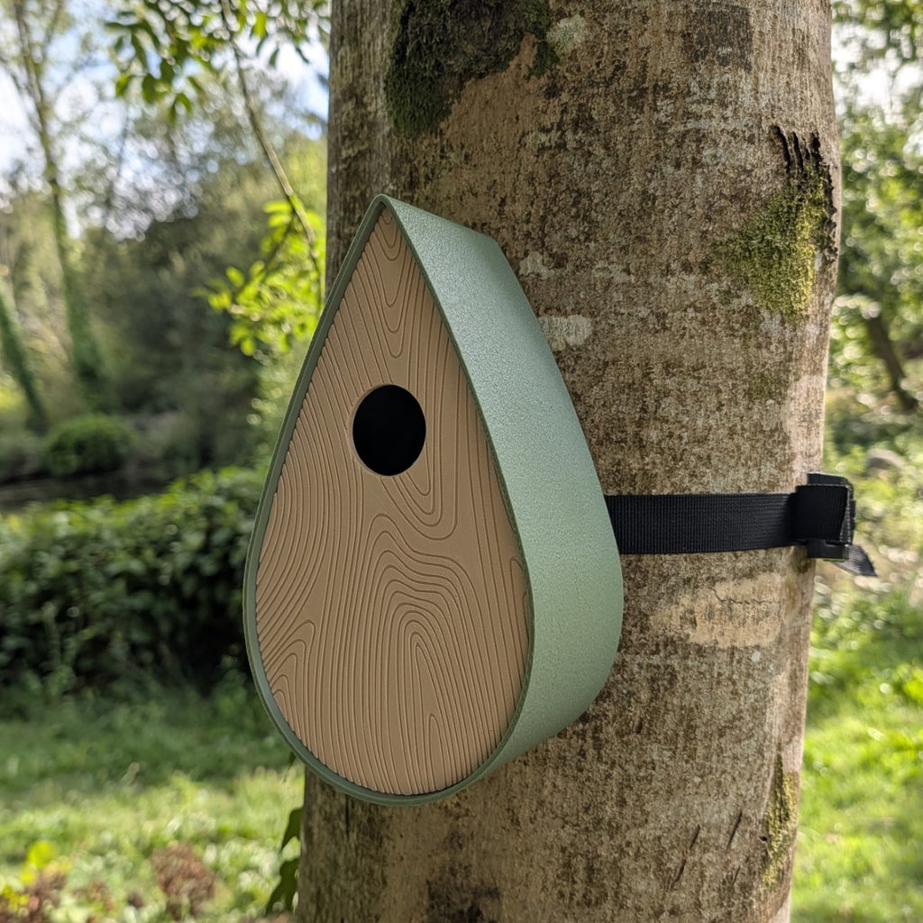 Nichoir à oiseaux fixation à sangle modèle "La Larme"
