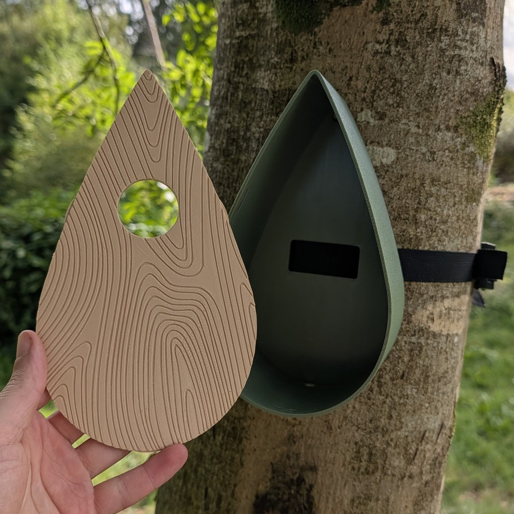 Nichoir à oiseaux fixation à sangle modèle "La Larme"