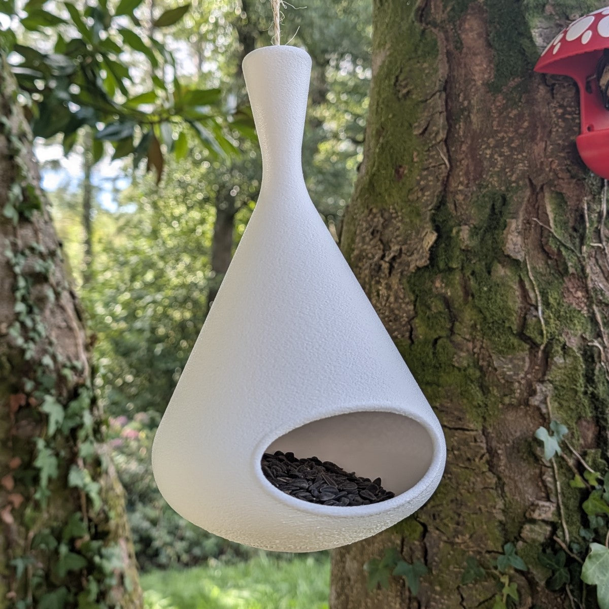 Mangeoire à oiseaux à suspendre design modèle "La Toupie" La Buse Qui File